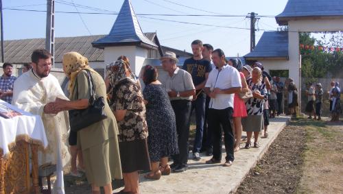 Enoriasi si inchinatori